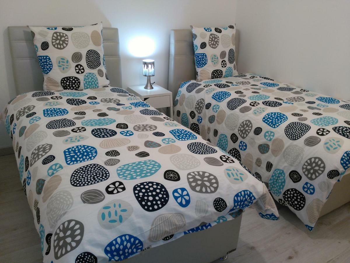Bel Et Spacieux Appartement De 84 M² Avec Parking Tres Proche Du Metro Garibaldi Lião Exterior foto