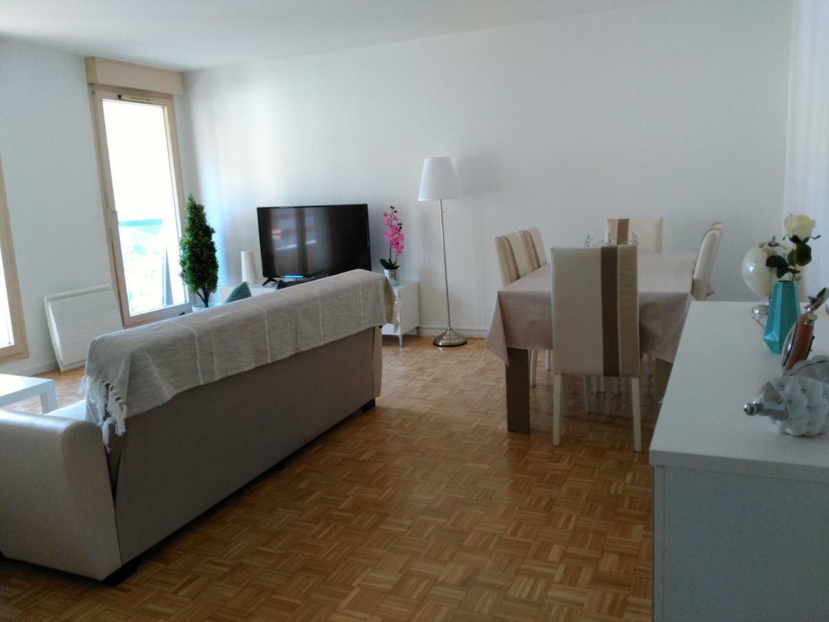 Bel Et Spacieux Appartement De 84 M² Avec Parking Tres Proche Du Metro Garibaldi Lião Exterior foto